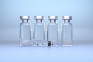 美辉瑞公司新冠疫苗临床试验志愿者出现副作用